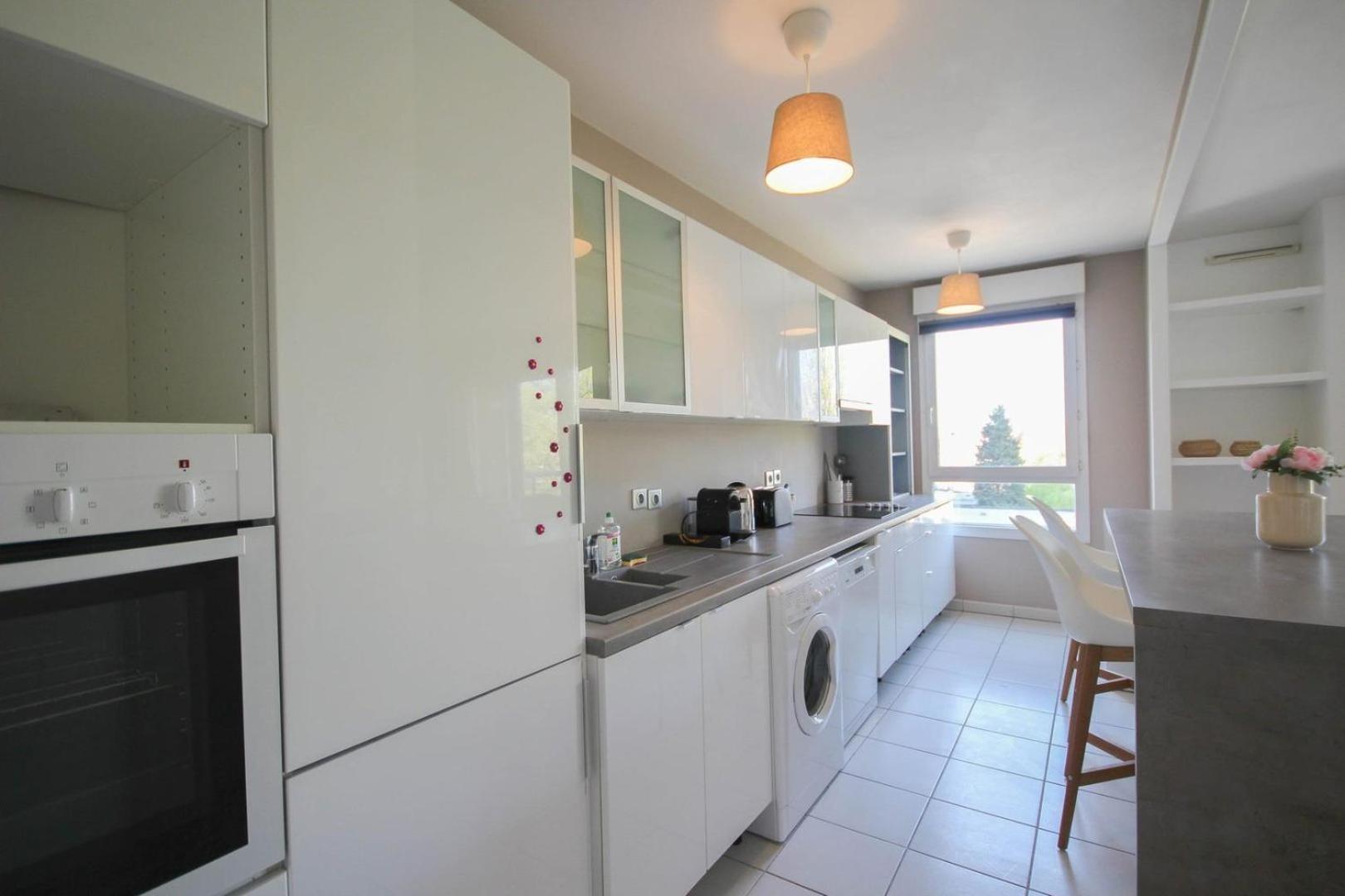 Apartment In Residence With Balcony And Parking Лилль Экстерьер фото