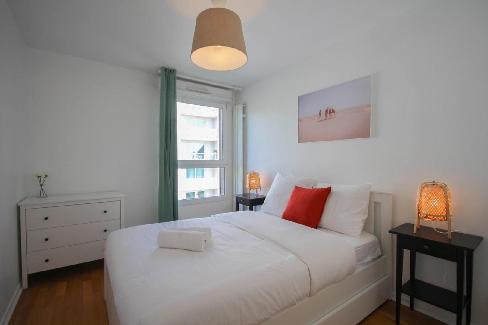 Apartment In Residence With Balcony And Parking Лилль Экстерьер фото